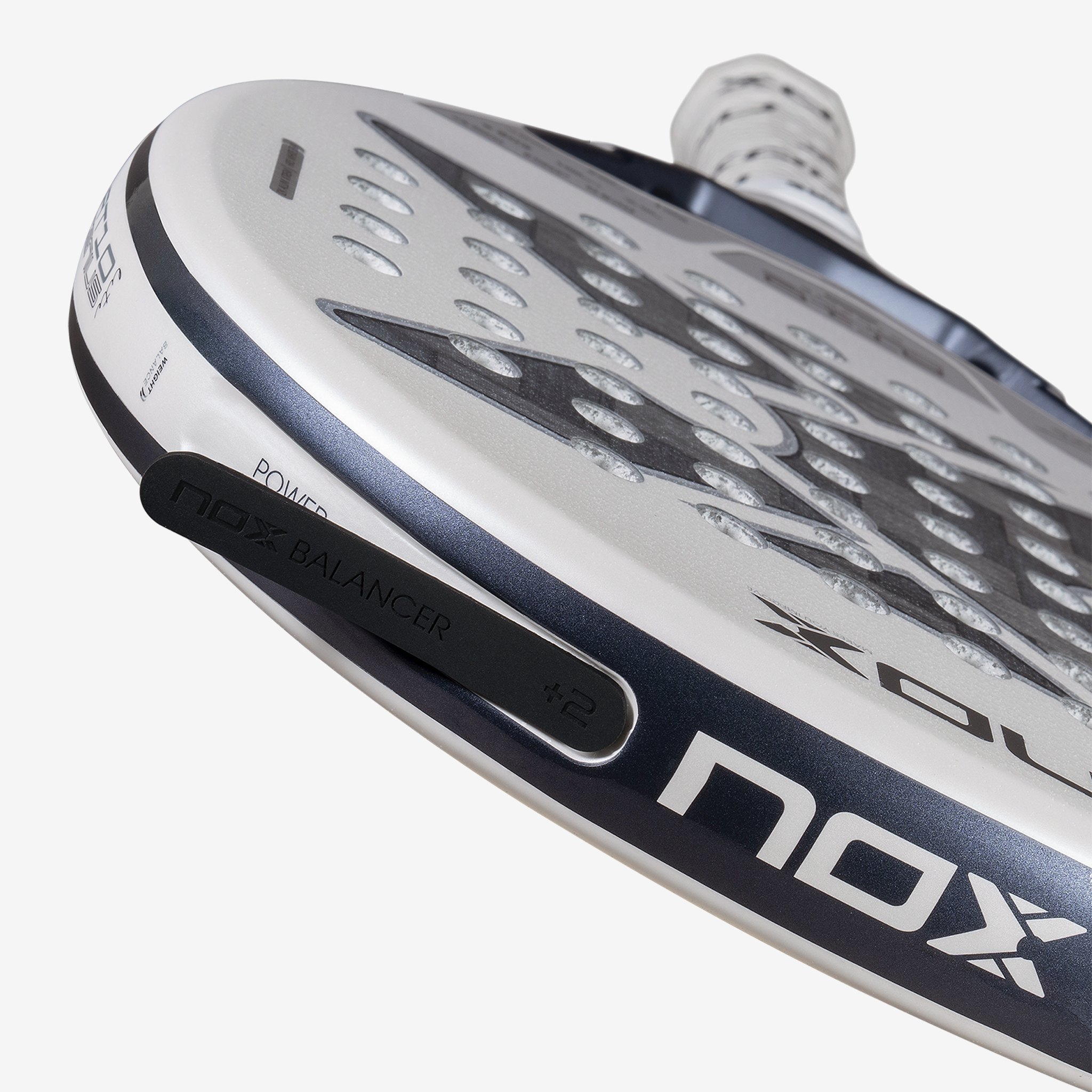 Nox AT10 Genius 12K Alum Xtrem Lite Padel (2026)