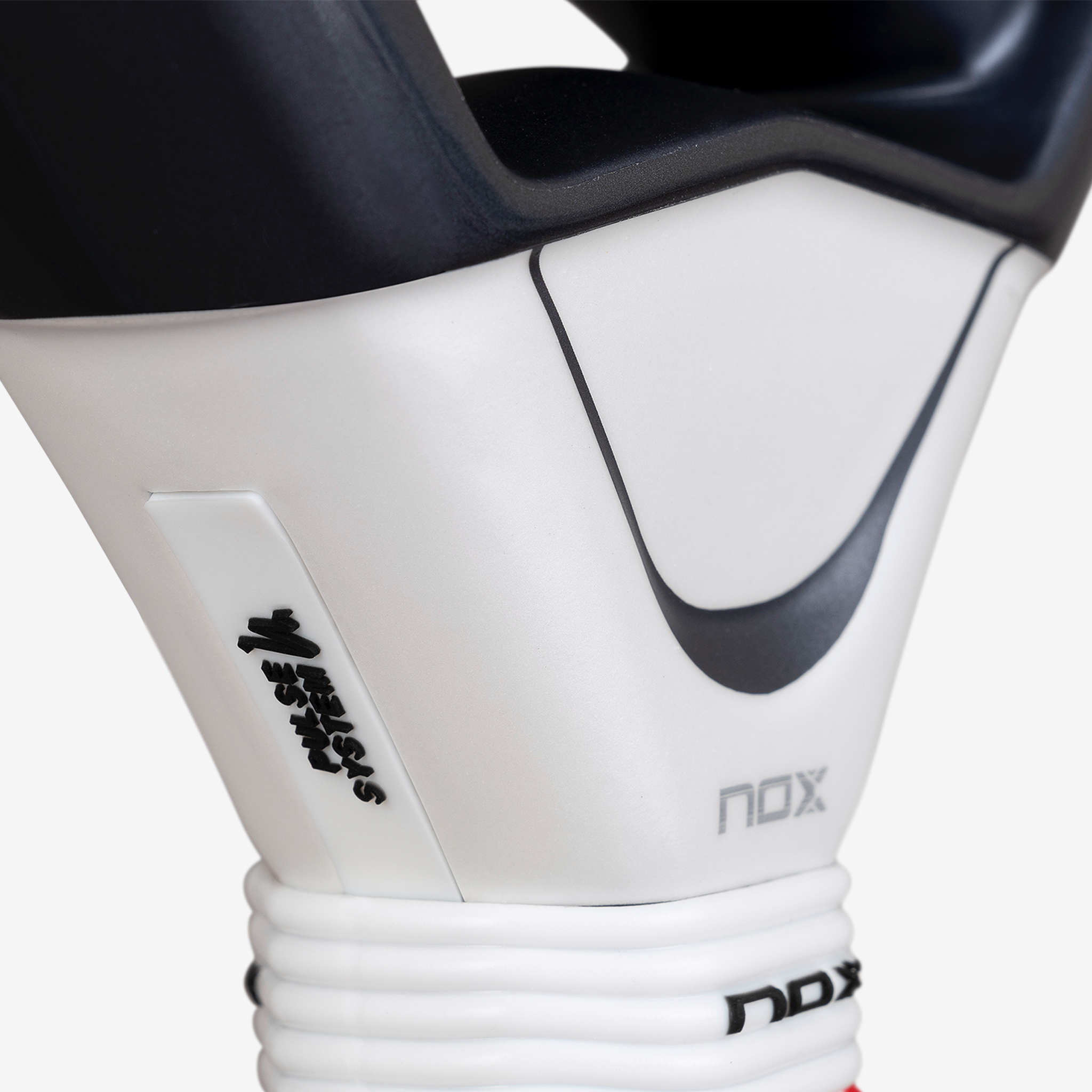 Nox AT10 Genius 12K Alum Xtrem Lite Padel (2026)